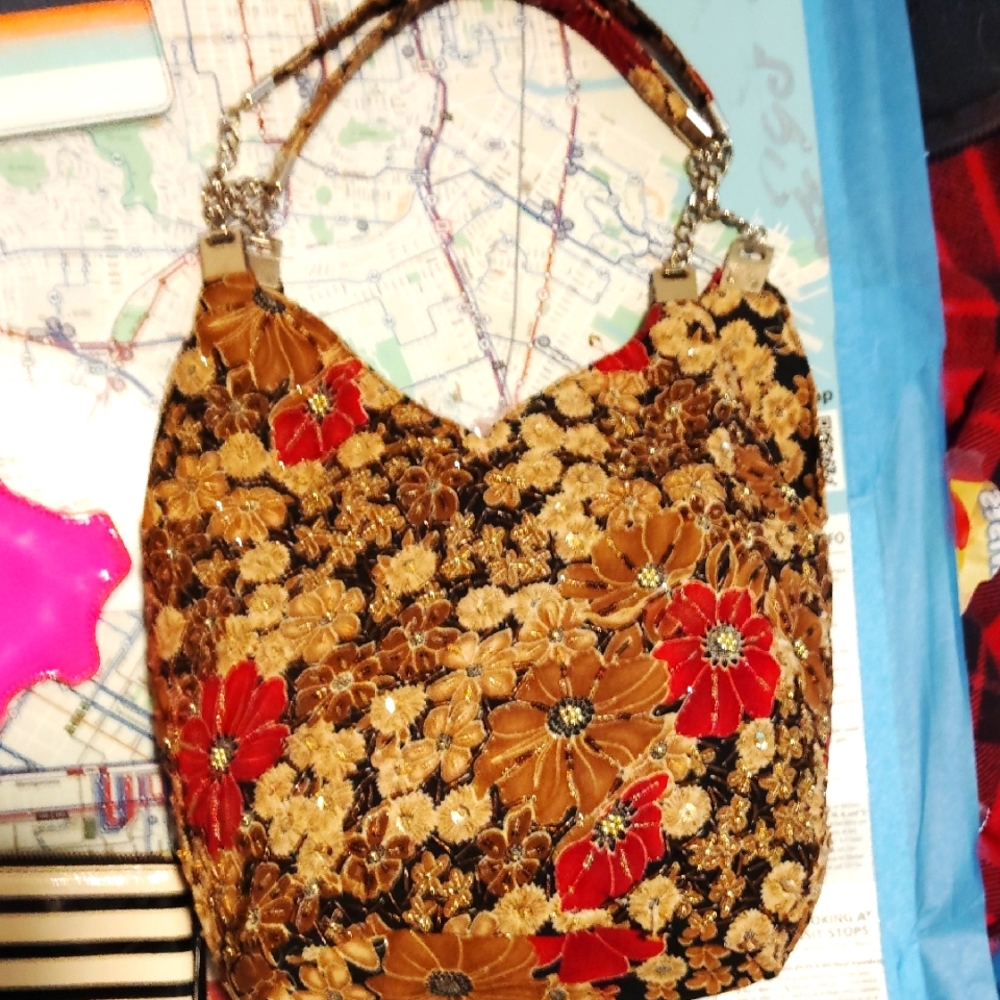 Kate Spade Black and Red Floral Shoulder Bag